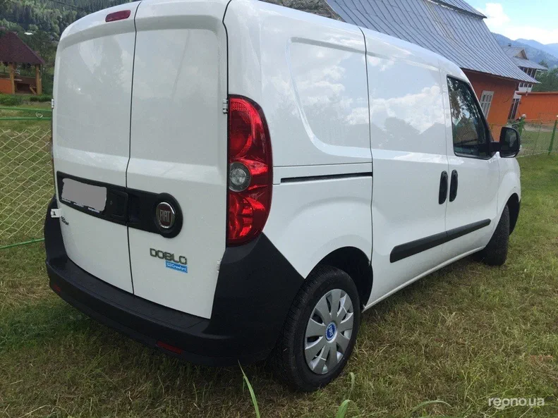 Fiat Doblo 2013