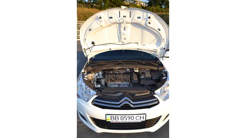 Citroen C4 2012 - 17