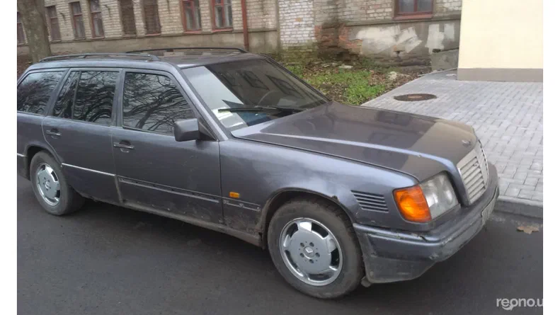 Mercedes-Benz E-Класс 1995