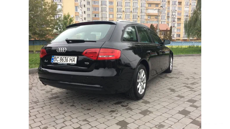 Audi A4 2013 - 6