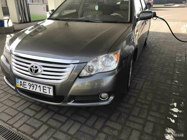 Toyota Avalon 2006