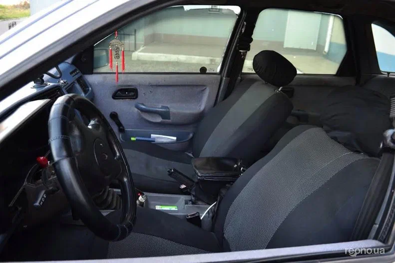 Ford Sierra 1987 - 9