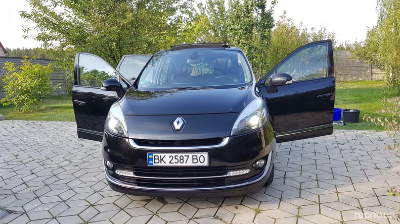 Renault Scenic 2012 - 25