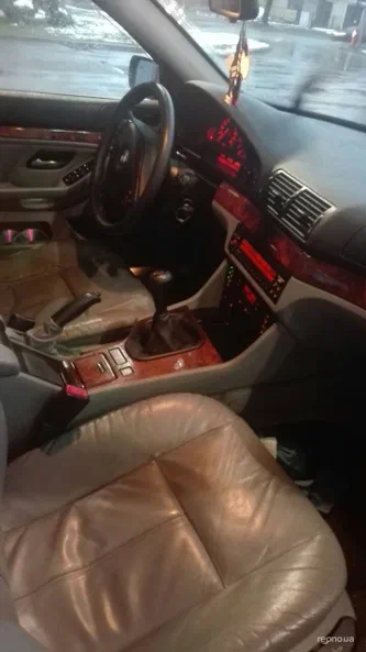 BMW 5 серія 1997 - 6