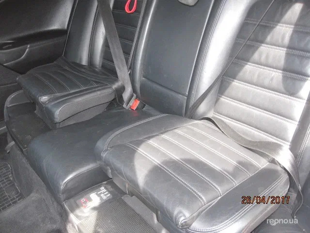 Volkswagen Passat 2010 - 8