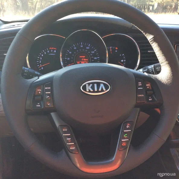 Kia Optima 2011 - 11