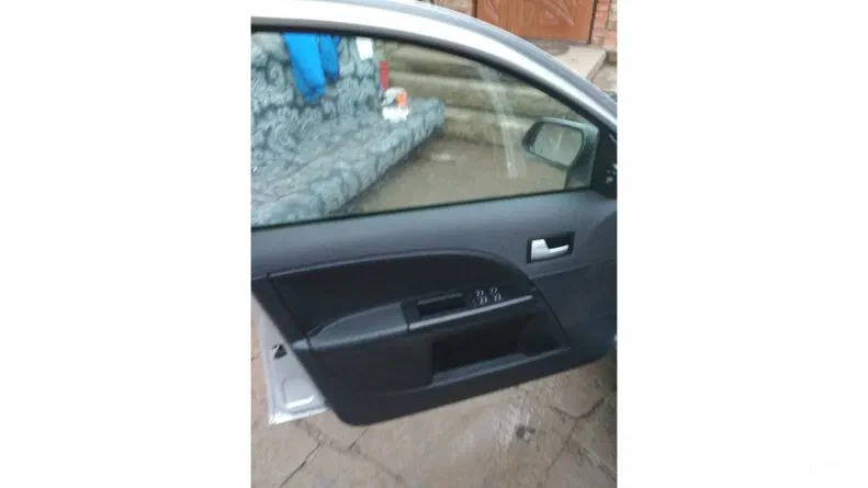 Ford Mondeo 2003 - 6