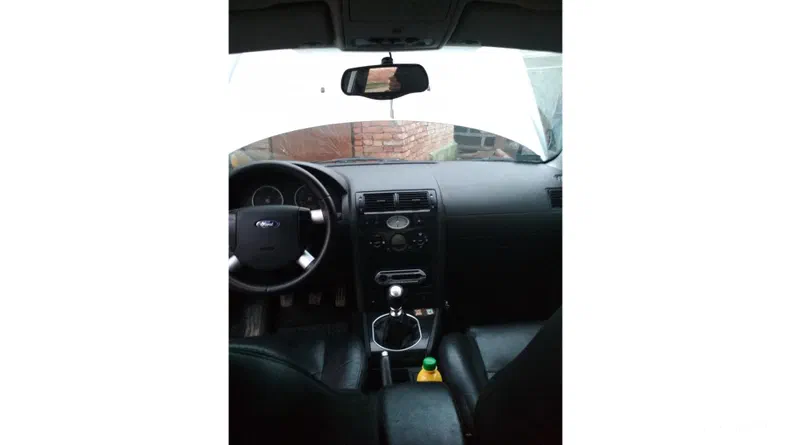 Ford Mondeo 2003 - 13