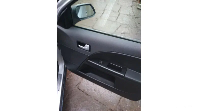 Ford Mondeo 2003 - 15