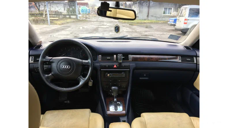 Audi A6 2000 - 6