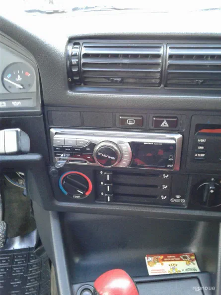 BMW 3 серии 1990