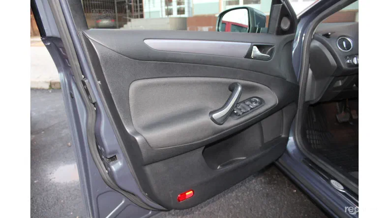 Ford Mondeo 2012 - 13