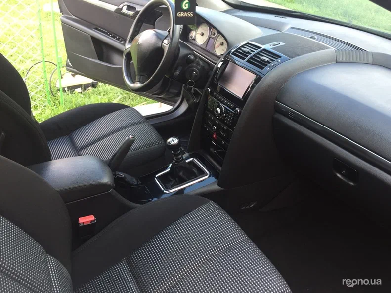 Peugeot 407 2012 - 9