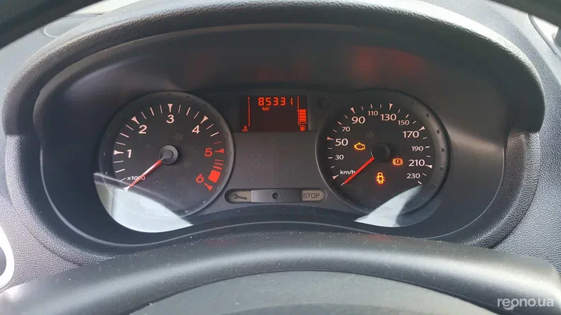 Renault Clio 2012 - 6