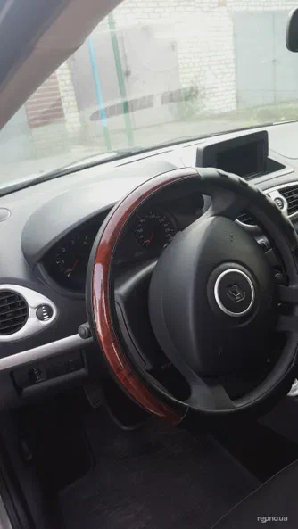 Renault Clio 2012 - 8