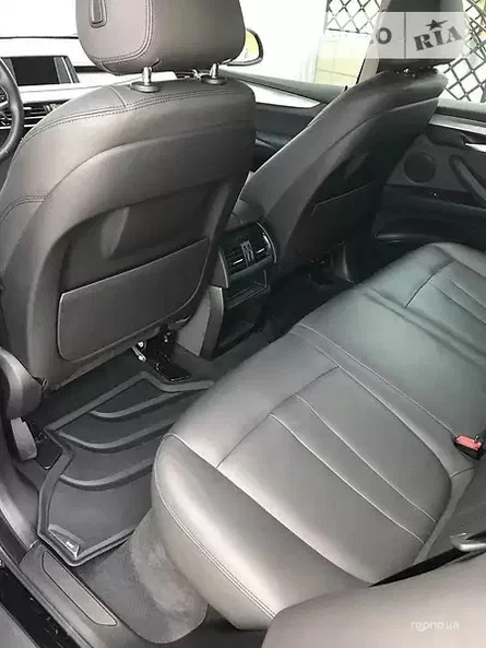 BMW X5 2016 - 13