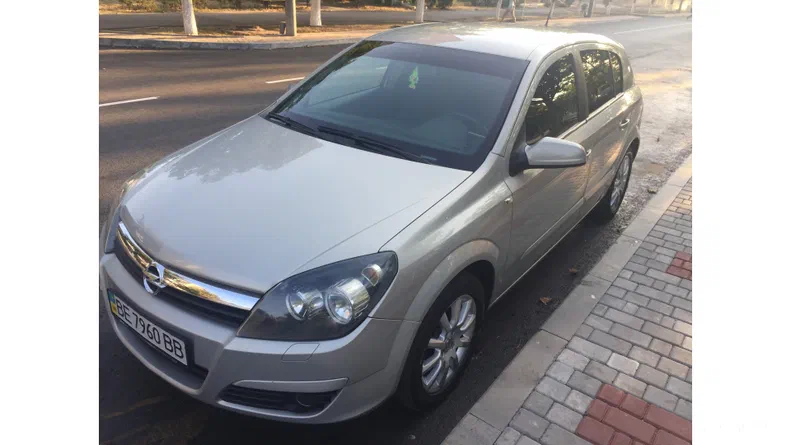 Opel Astra 2004 - 6