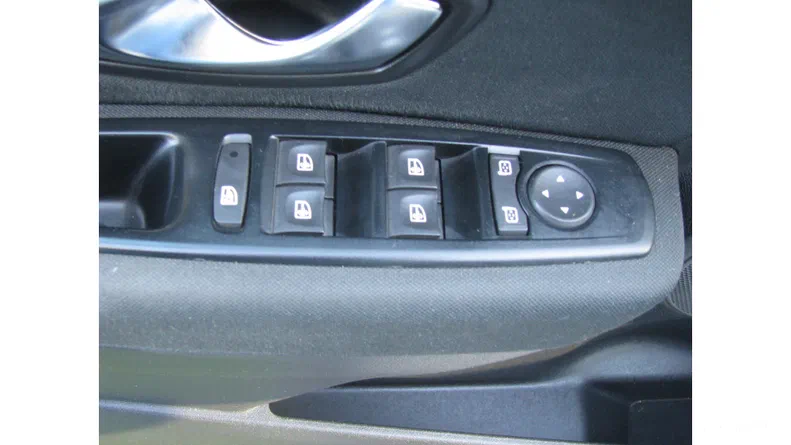 Renault Megane 2012 - 13