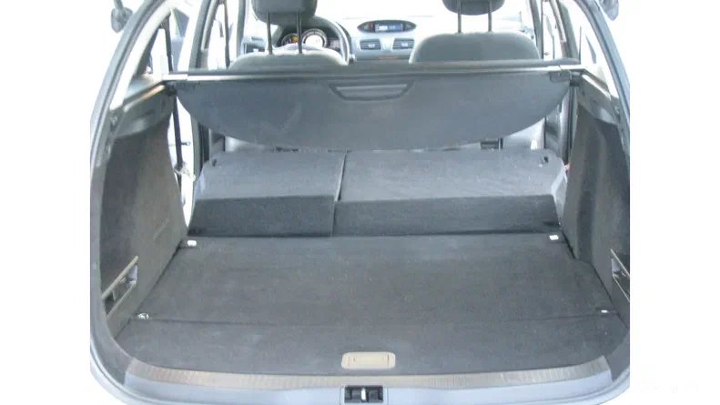 Renault Megane 2012 - 24