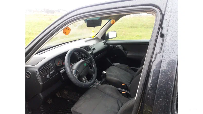 Volkswagen Golf 1996