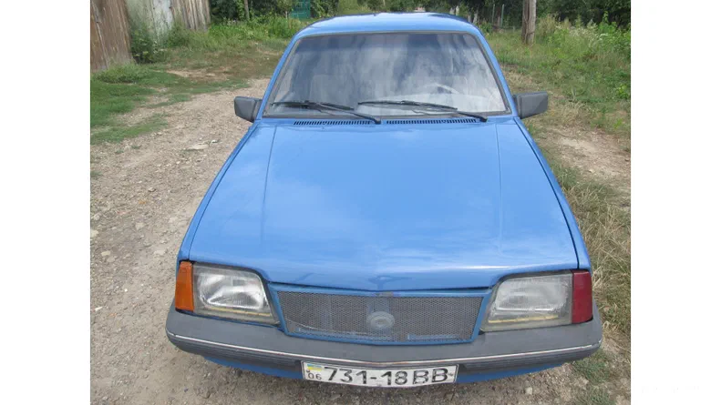 Opel Ascona 1988