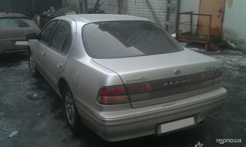Nissan Maxima 1998 - 8