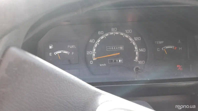 Mitsubishi L-400 Pass COMFORT 1997