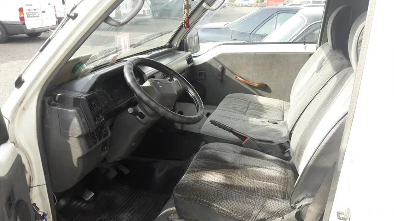 Mitsubishi L-400 Pass COMFORT 1997