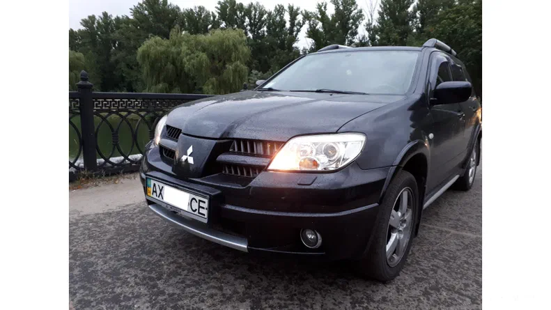 Mitsubishi Outlander 2006