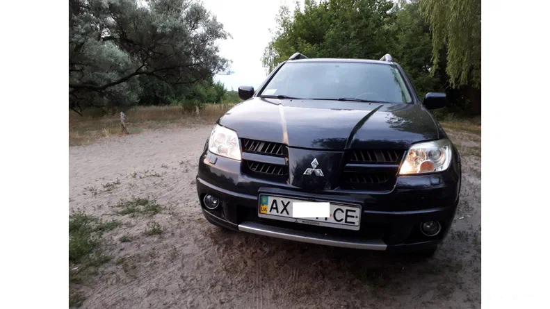 Mitsubishi Outlander 2006