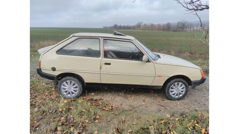 ЗАЗ 1102 «Таврия» 1993