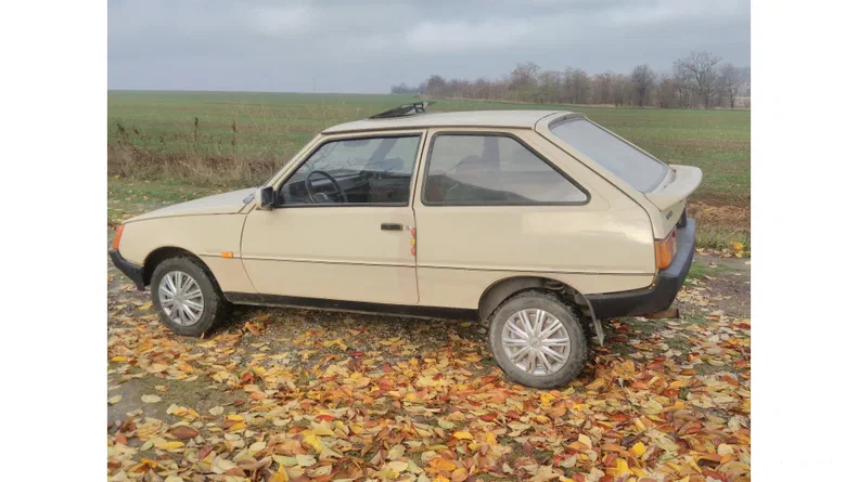 ЗАЗ 1102 «Таврия» 1993