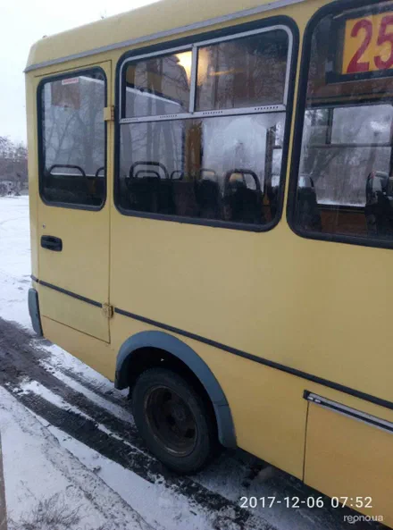 БАЗ 2215 2006 - 3