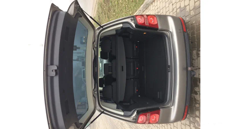 Volkswagen Touran 2008 - 5