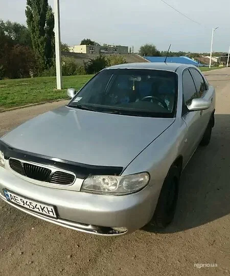 Daewoo Nubira 1998