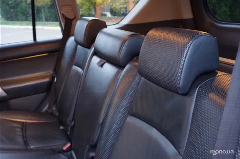 Toyota Land Cruiser 2011 - 12