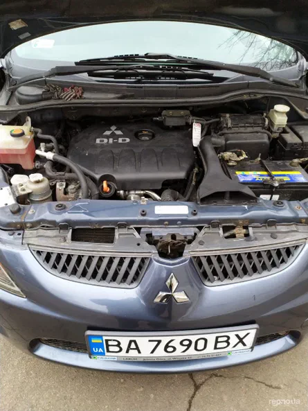 Mitsubishi Grandis 2005 - 9