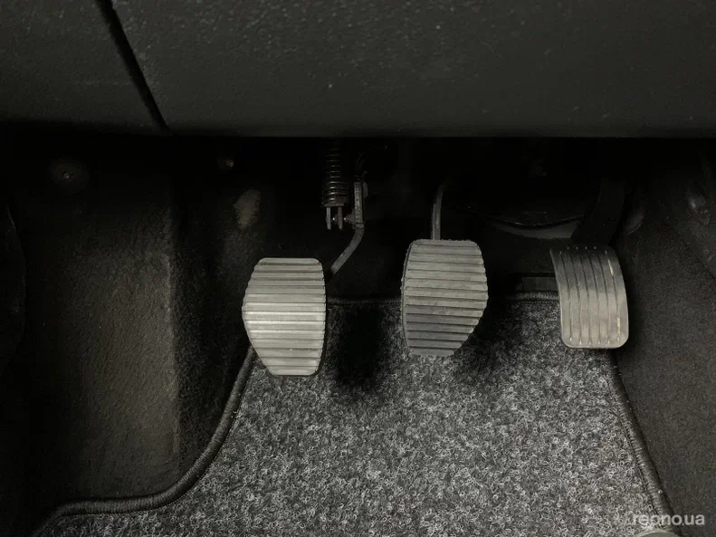 Peugeot Partner 2010 - 6