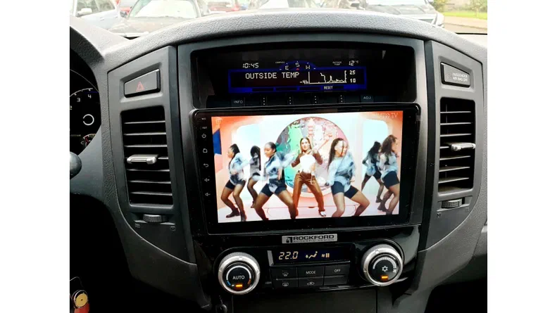 Mitsubishi Pajero 2007 - 11