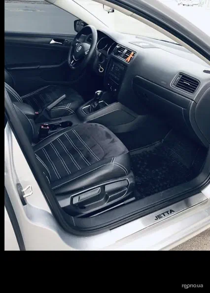 Volkswagen Jetta 2015 - 7