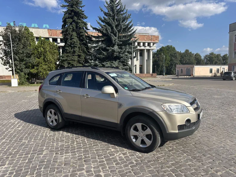 Chevrolet Captiva 2010 - 7