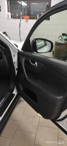 Infiniti QX70 2015 - 18