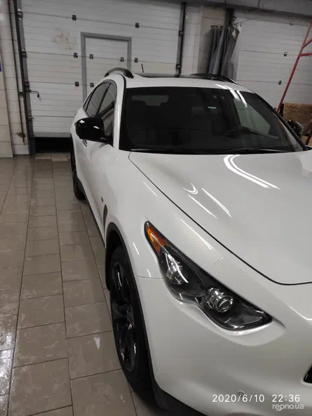 Infiniti QX70 2015 - 6