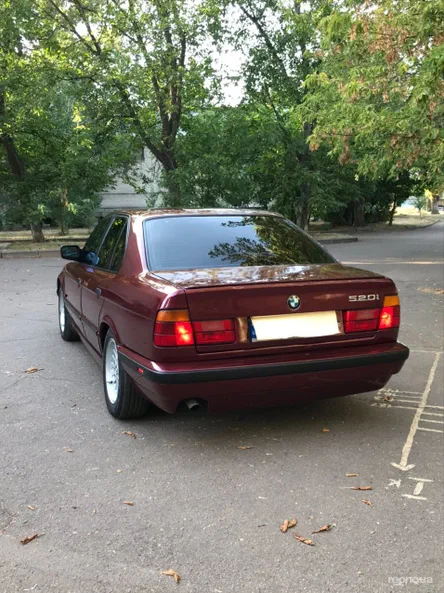 BMW 5 серія 1991 - 16