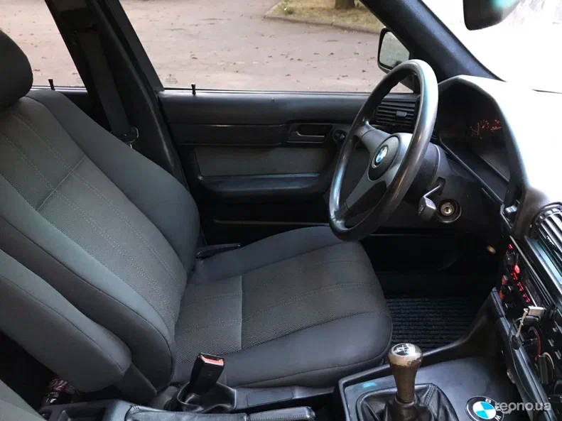 BMW 5 серія 1991 - 19