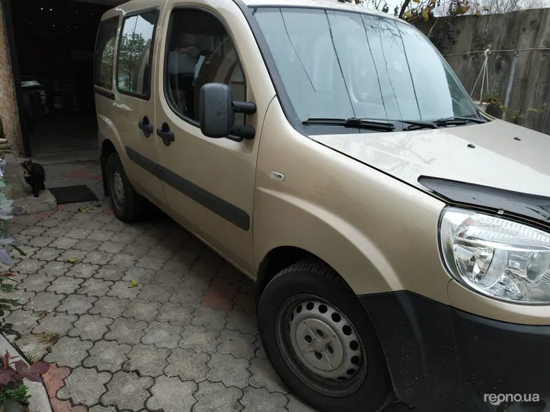 Fiat Doblo 2013