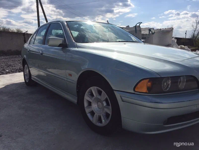 BMW 5 серии 2001