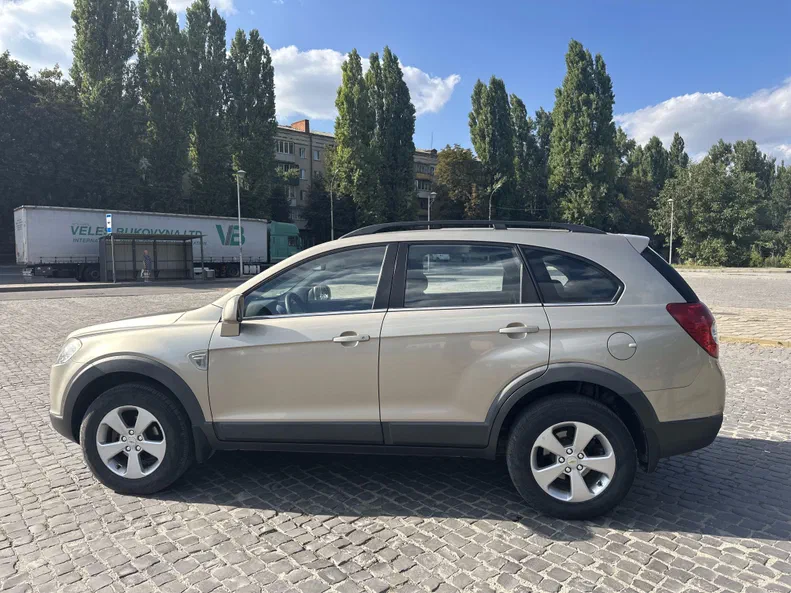 Chevrolet Captiva 2010 - 8
