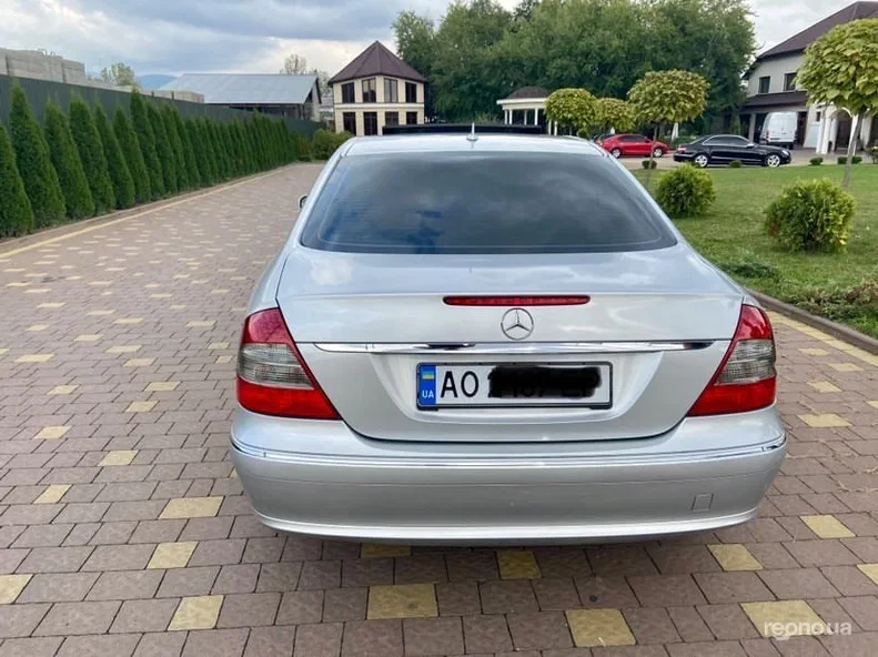 Mercedes-Benz E-Класс 2006