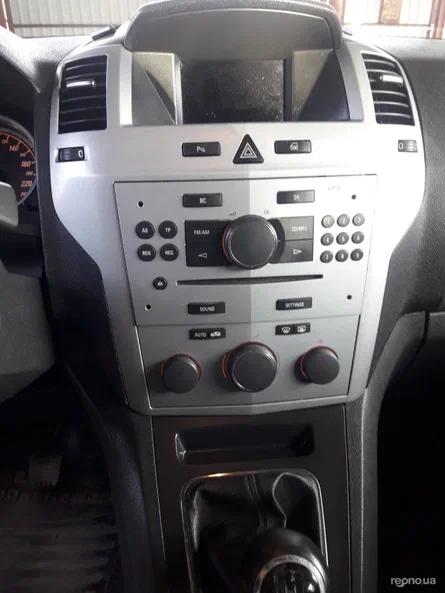 Opel Zafira 2009 - 7